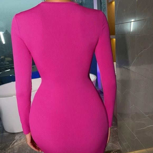 Hot pink cutout mini dress - Picture 2 of 2